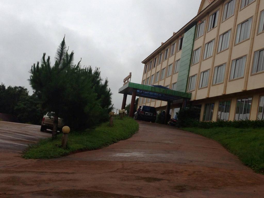 Mondulkiri Hotel Saen Monourom Extérieur photo